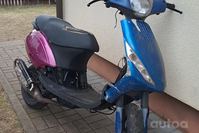 Piaggio Zip 50