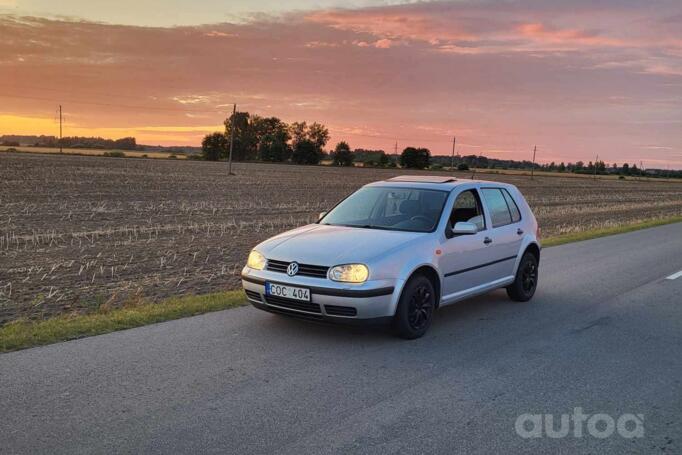 Volkswagen Golf 4 generation Hatchback 5-doors