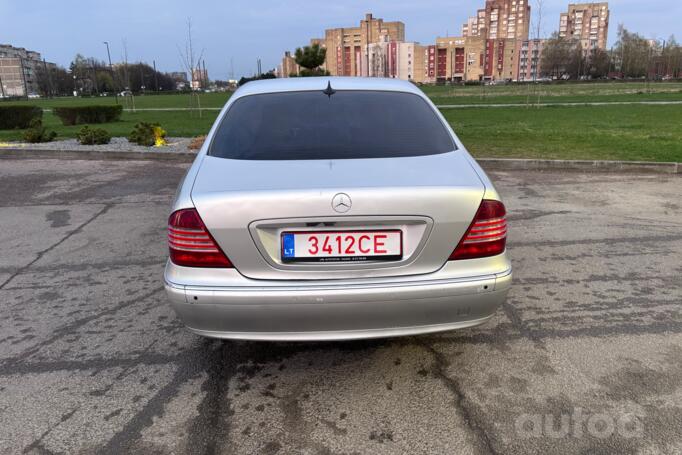 Mercedes-Benz S-Class W220 [restyling] Sedan 4-doors