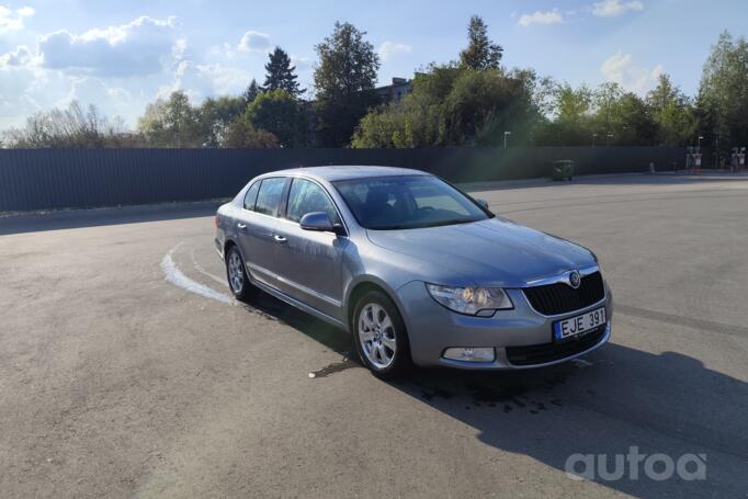 Skoda Superb 2 generation Liftback