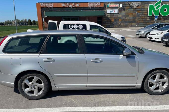 Volvo V50