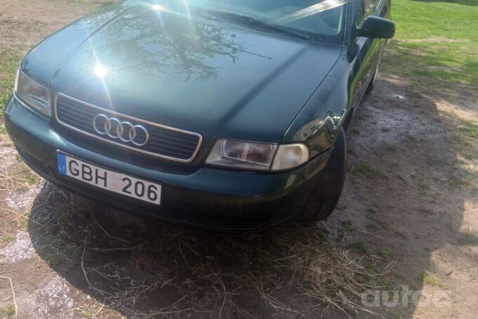 Audi A4 B5 Sedan