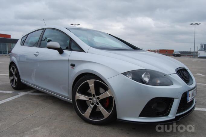 SEAT Leon 2 generation Hatchback 5-doors