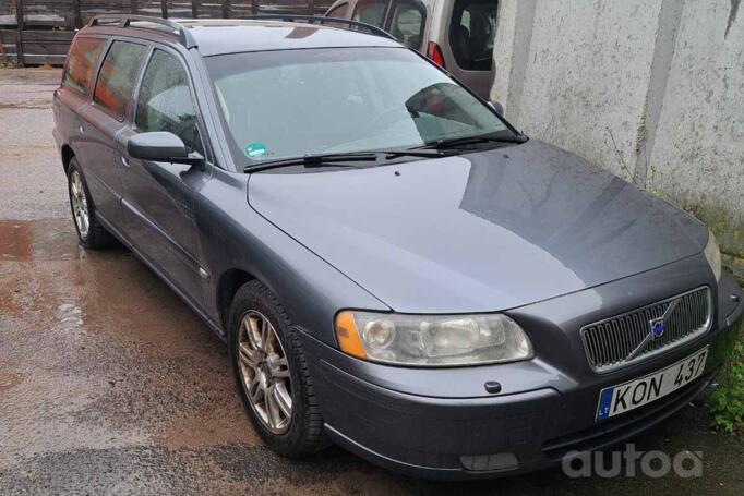 Volvo V70 2 generation [restyling] wagon 5-doors