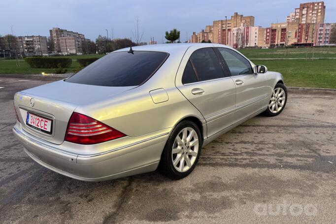 Mercedes-Benz S-Class W220 [restyling] Sedan 4-doors