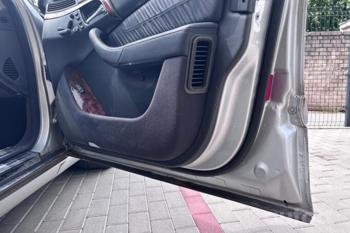 Mercedes-Benz S-Class W220 [restyling] Sedan 4-doors