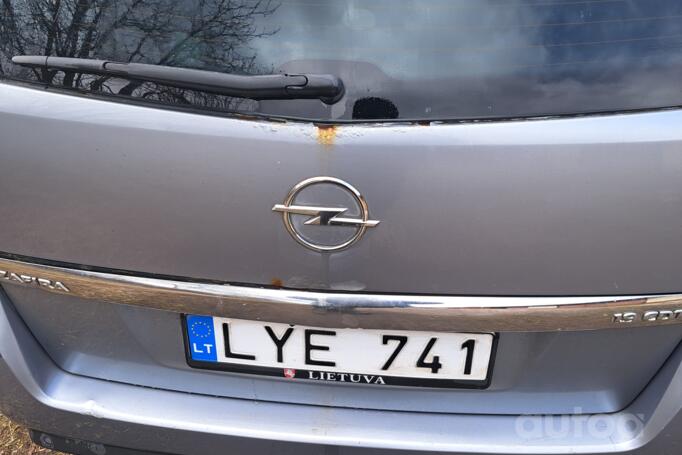 Opel Zafira B Minivan 5-doors