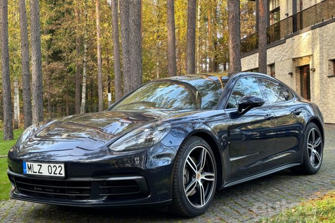 Porsche Panamera 971 Liftback