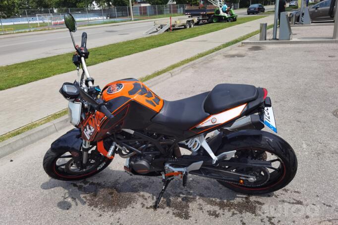 KTM Duke