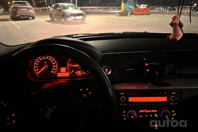 BMW 1 Series E81/E82/E87/E88 [restyling] Hatchback 3-doors