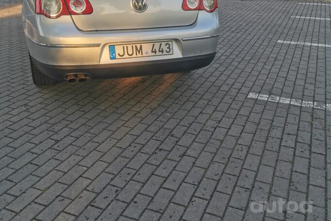 Volkswagen Passat B6 Sedan 4-doors