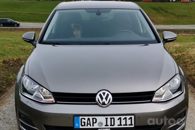 Volkswagen Golf 7 generation Hatchback 5-doors