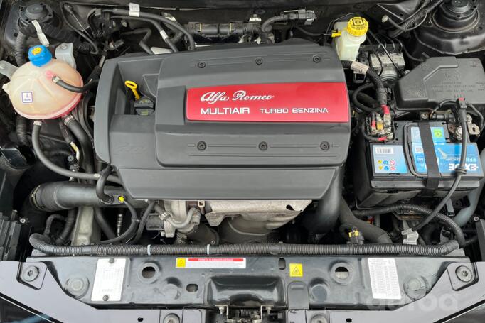 Alfa Romeo Giulietta 940 Hatchback