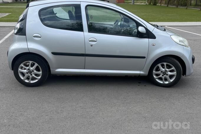 Citroen C1 1 generation Hatchback 5-doors