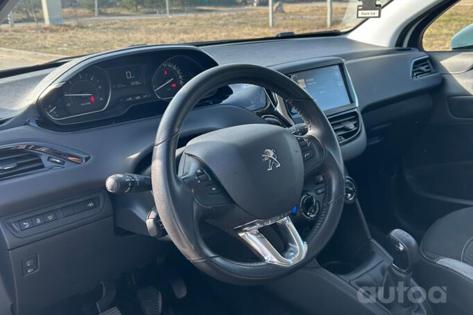 Peugeot 208 1 generation [restyling]
