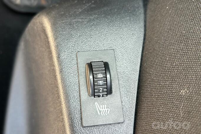 Peugeot 208 1 generation [restyling]