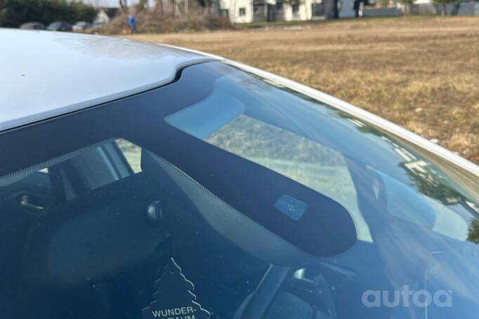 Peugeot 208 1 generation [restyling]