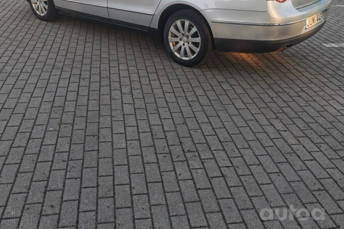 Volkswagen Passat B6 Sedan 4-doors