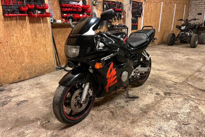 Honda CBR