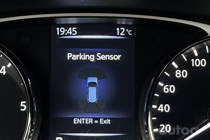 Nissan X-Trail T32 Crossover