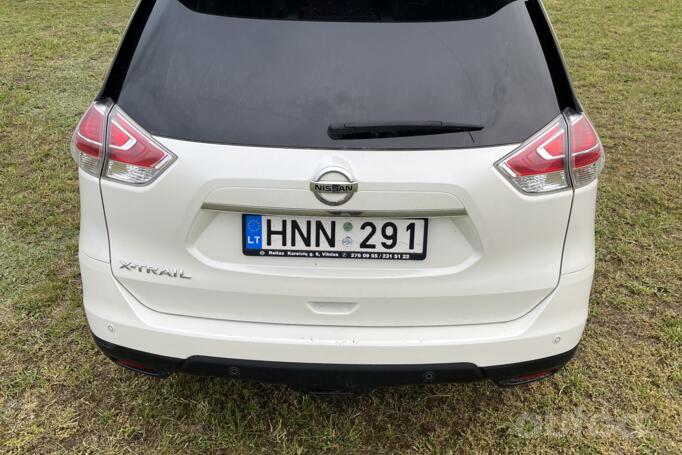 Nissan X-Trail T32 Crossover