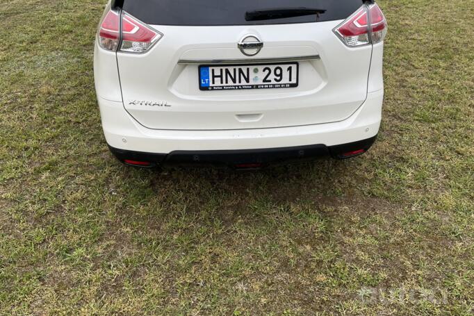 Nissan X-Trail T32 Crossover