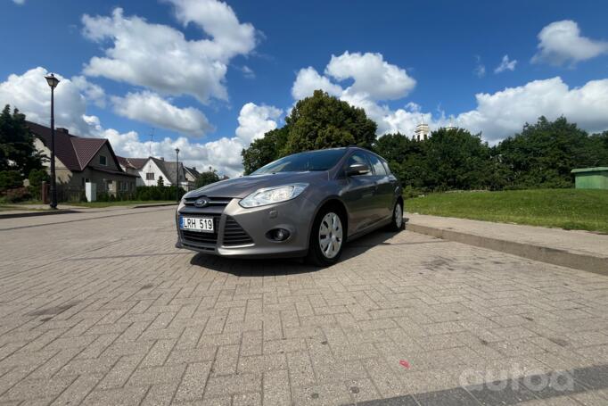 Ford Focus 3 generation wagon 5-doors