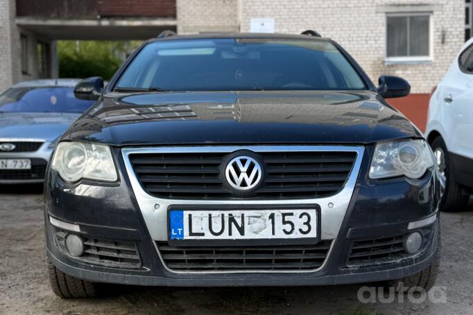Volkswagen Passat B6 wagon 5-doors