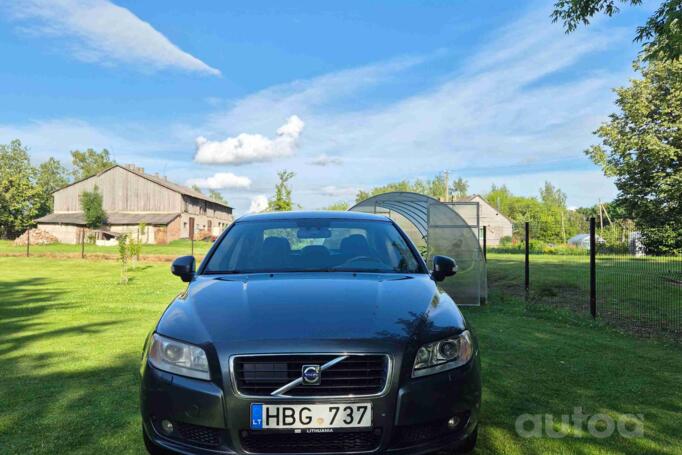 Volvo S80