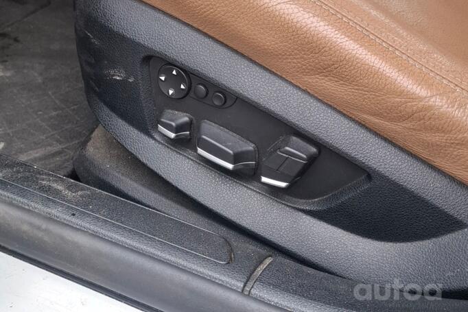 BMW 7 Series F01/F02 Sedan