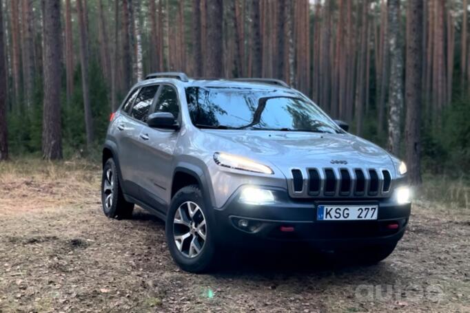 Jeep Cherokee KL SUV 5-doors