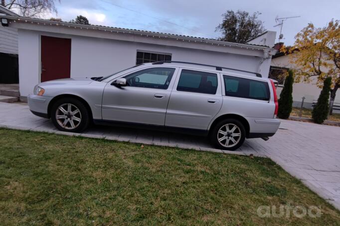 Volvo V70 2 generation [restyling] wagon 5-doors