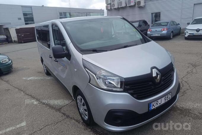 Renault Trafic 3 generation Minivan