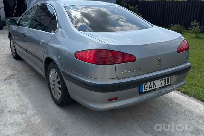 Peugeot 607