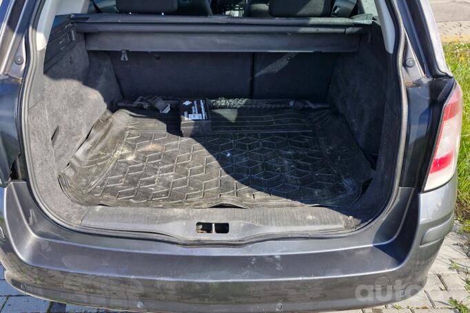 Opel Astra H [restyling]