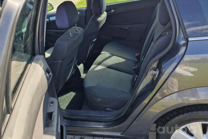 Opel Astra H [restyling]