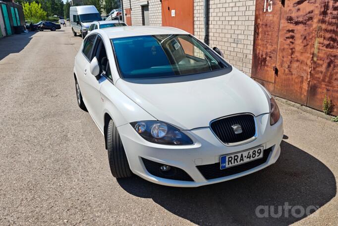 SEAT Leon 2 generation [restyling] Hatchback