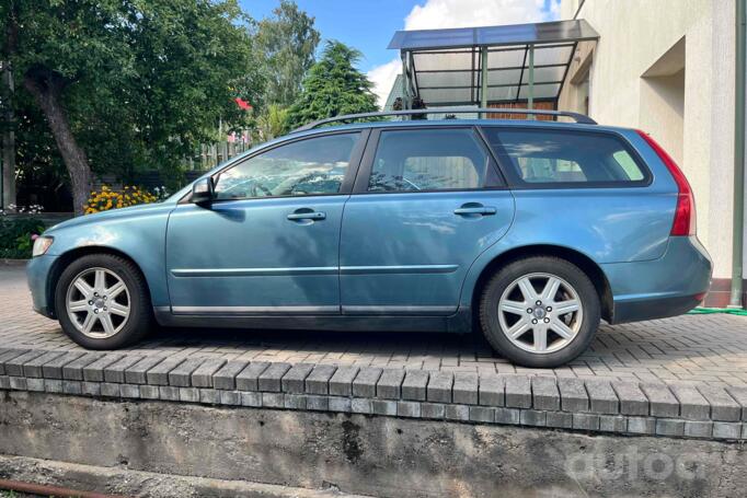 Volvo V50