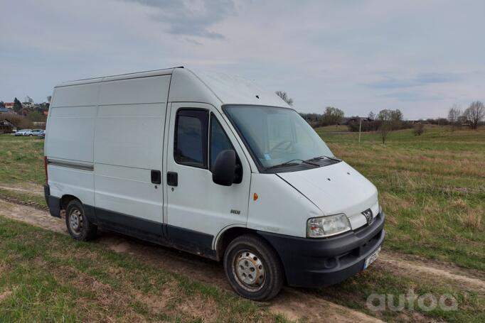 Peugeot Boxer 2 generation