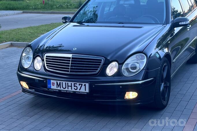 Mercedes-Benz E-Class W211/S211 wagon 5-doors