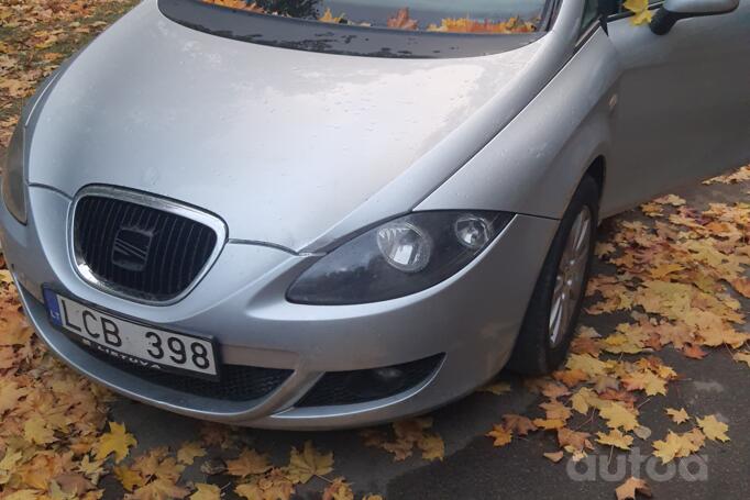 SEAT Leon 2 generation Hatchback 5-doors