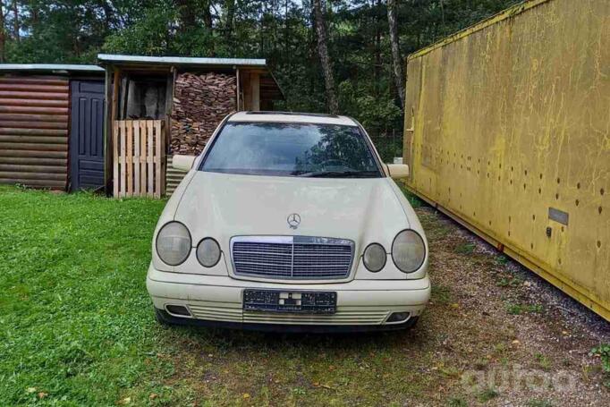 Mercedes-Benz C-Class W202/S202 [restyling] Sedan 4-doors
