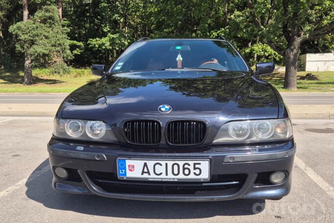 BMW 5 Series E39 Touring wagon