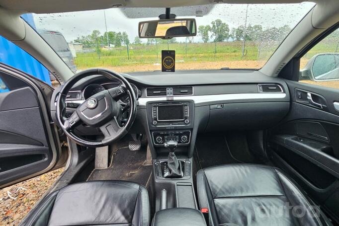 Skoda Superb 2 generation Combi wagon