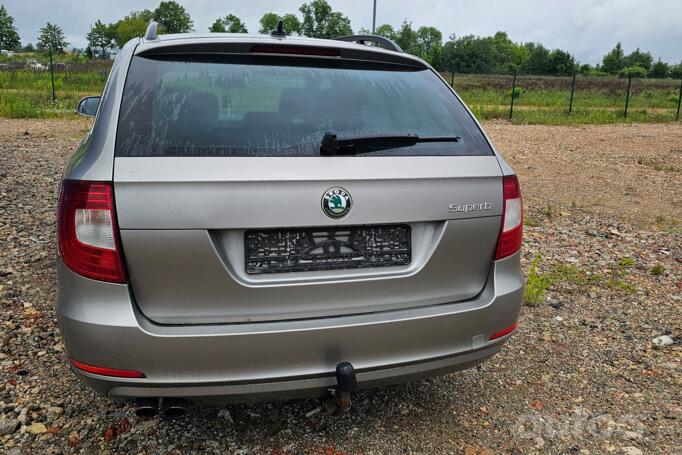 Skoda Superb 2 generation Combi wagon