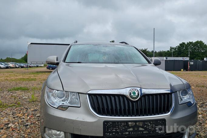 Skoda Superb 2 generation Combi wagon