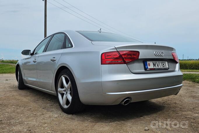 Audi A8 D4/4H Sedan