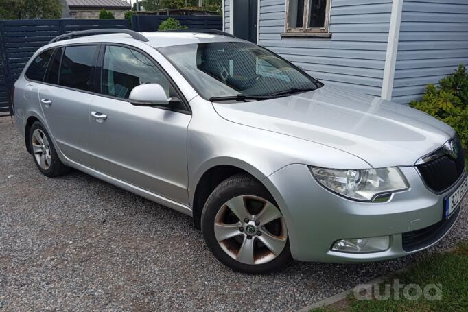 Skoda Superb 2 generation Combi wagon
