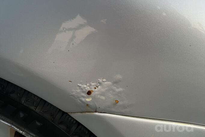 Toyota Corolla E120 Hatchback 5-doors