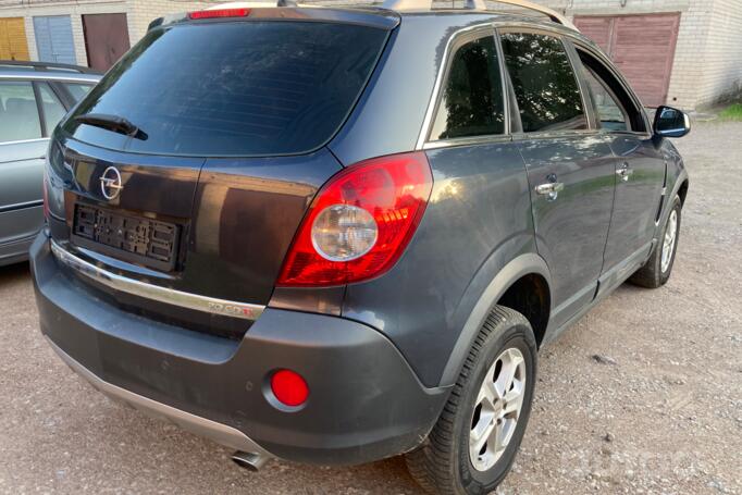Opel Antara 1 generation Crossover